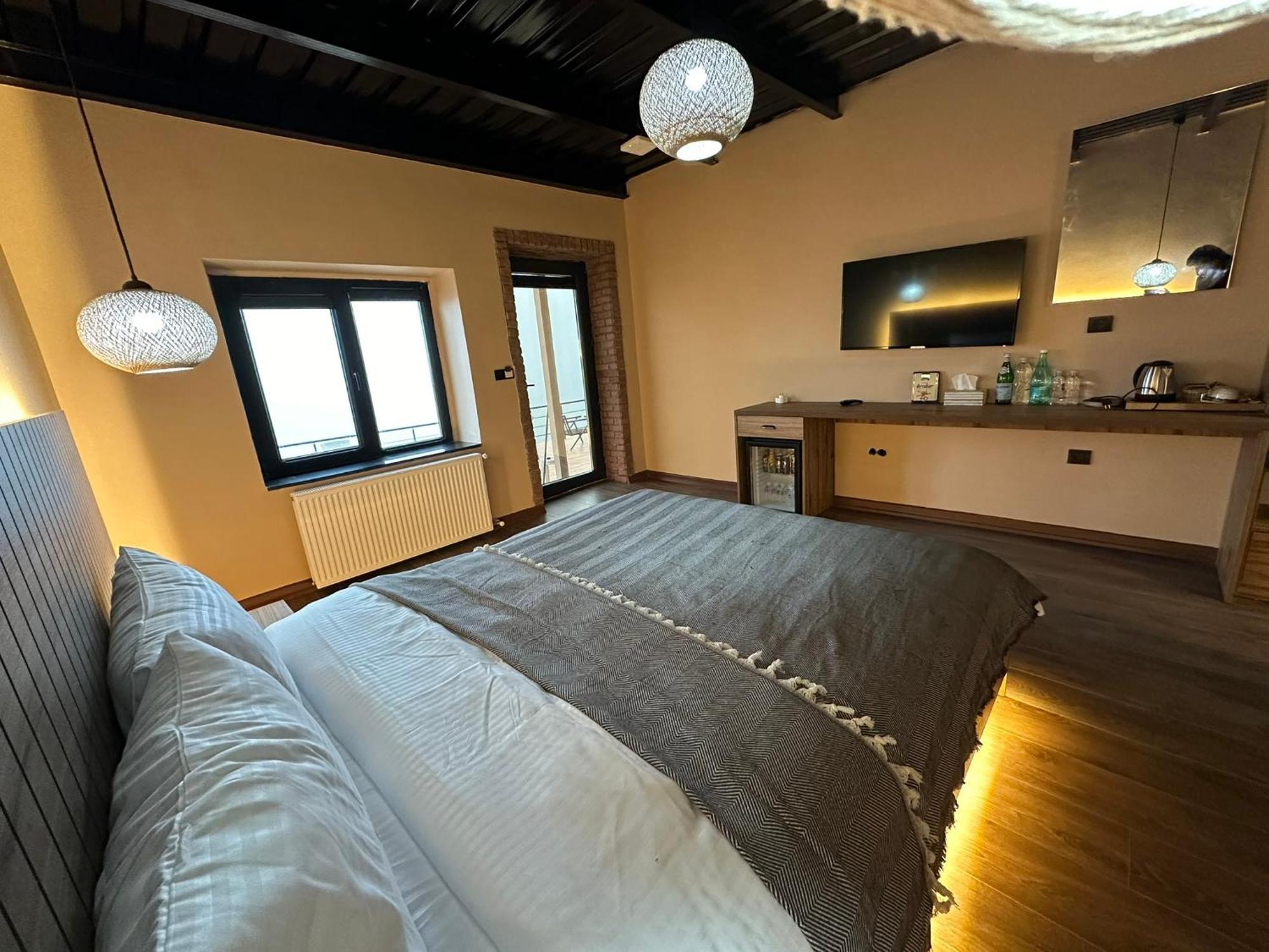 Marina Fener Hotel Istanbul Airport Karaburun  エクステリア 写真