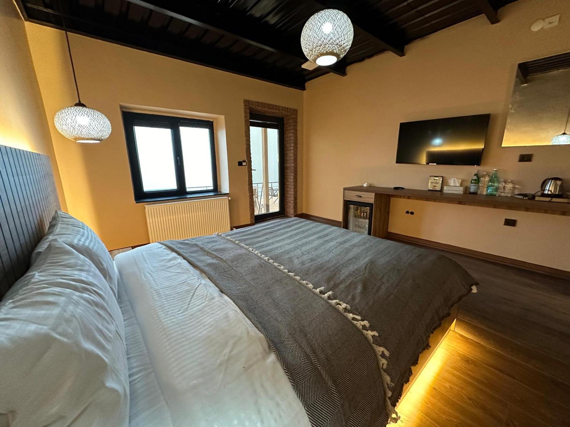 Marina Fener Hotel Istanbul Airport Karaburun  エクステリア 写真