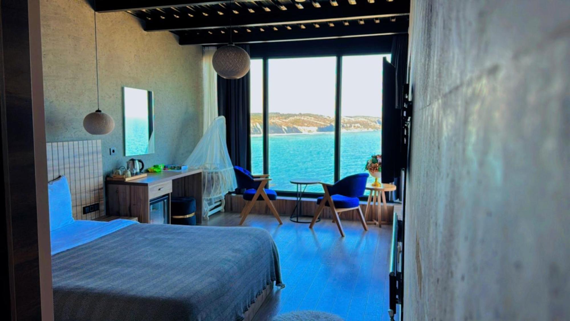 Marina Fener Hotel Istanbul Airport Karaburun  エクステリア 写真